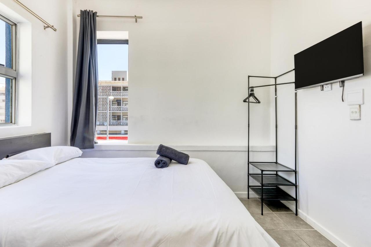 Inn & Out Express Sea Point Cape Town Bagian luar foto